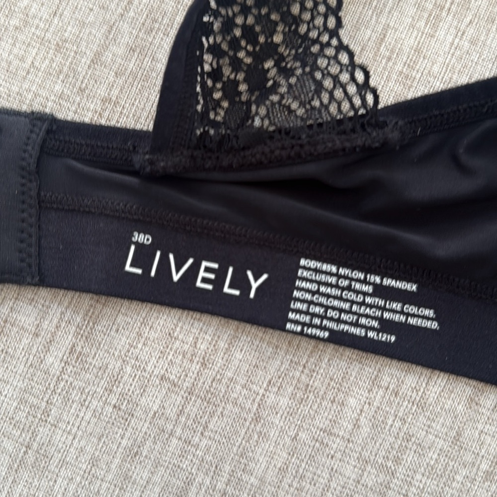 LIVELY The T-Shirt Bra in‎ Jet Black 38D - Picture 9 of 11